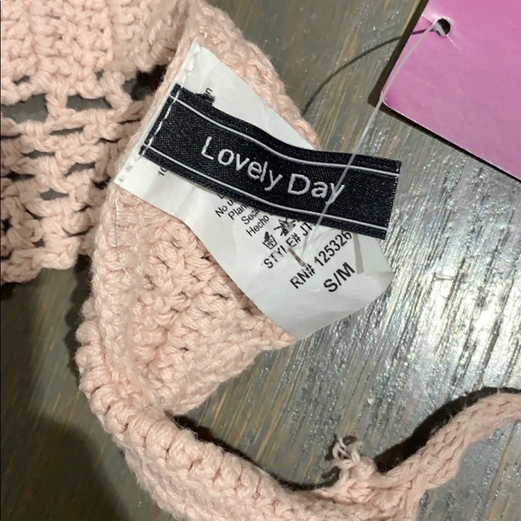 Pink bralette - Picture 2 of 3